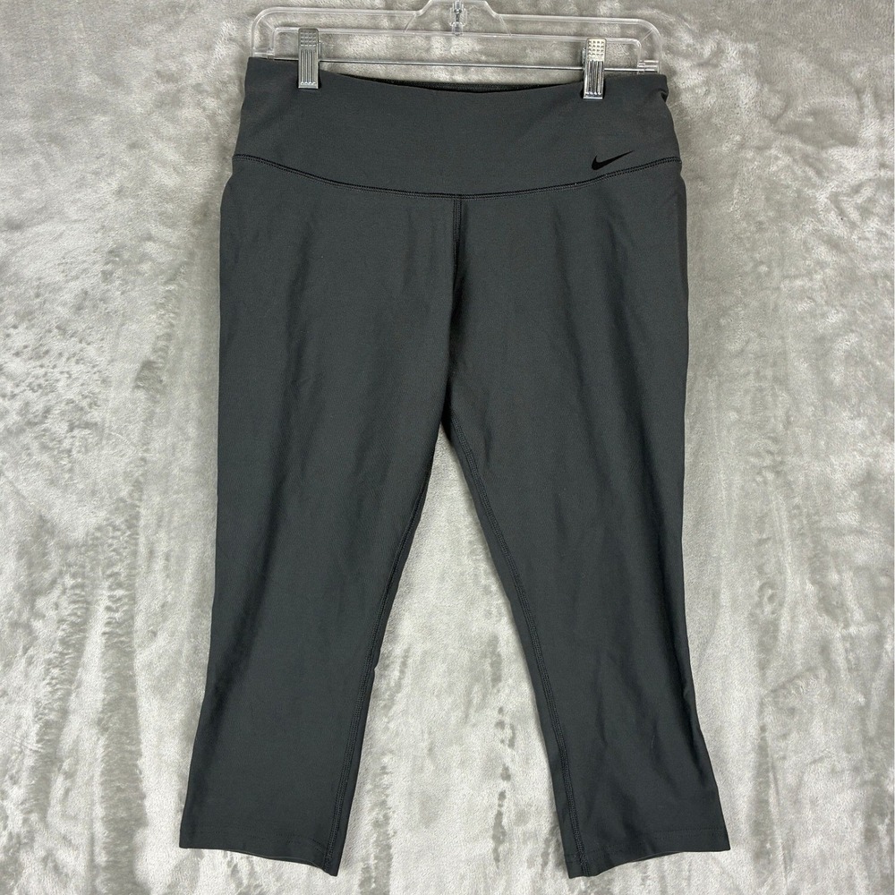 Nike Dri-FIT Legendary Capri Leggings Dark Gray Womens Size Medium Workout Yoga